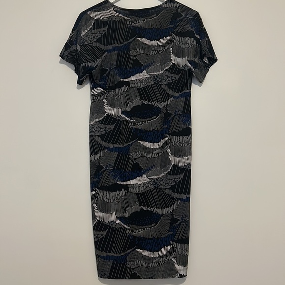 BCBGMAXAZRIA Avery Faux Wrap Dress, Small - Picture 6 of 9